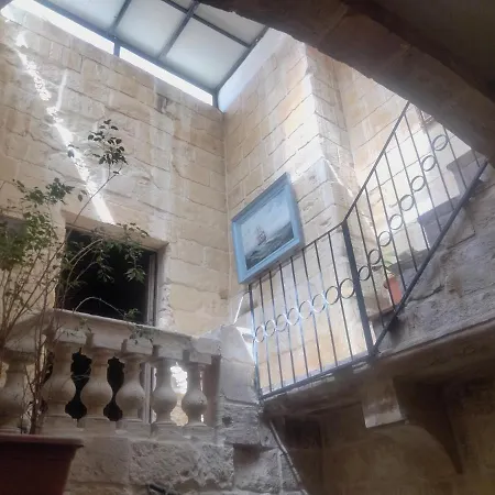 Holiday home Charming 17th Cent House Of Character In The Famous 3 Cities, Right Next To Valletta