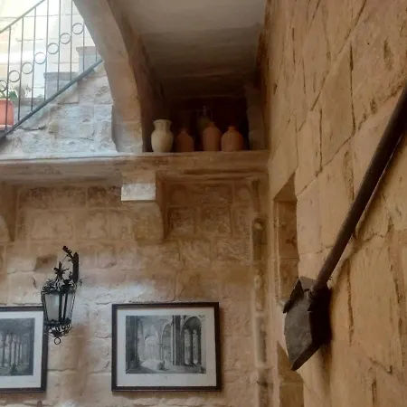Charming 17th Cent House Of Character In The Famous 3 Cities, Right Next To Valletta
