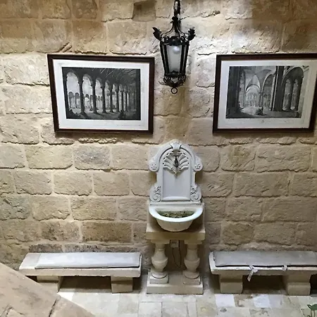 Charming 17th Cent House Of Character In The Famous 3 Cities, Right Next To Valletta * Cospicua