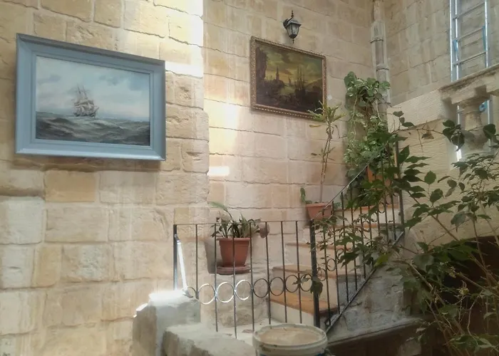Charming 17th Cent House Of Character In The Famous 3 Cities, Right Next To Valletta *