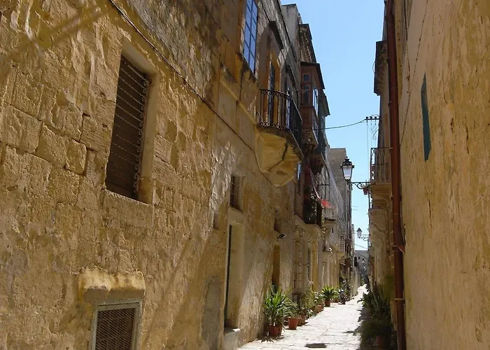 Charming 17th Cent House Of Character In The Famous 3 Cities, Right Next To Valletta Holiday home Cospicua